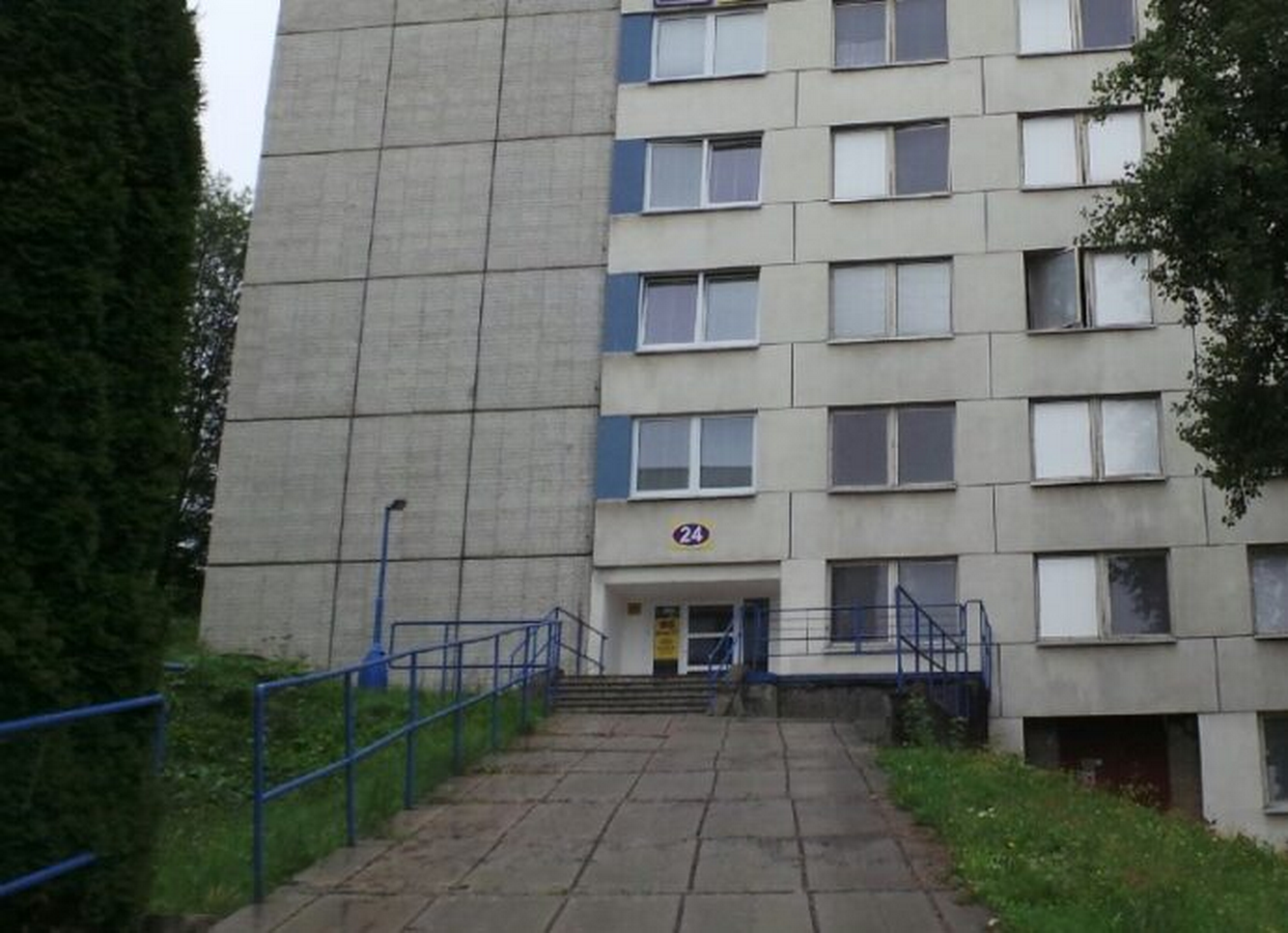 в Тахові українські сім'ї з дітьми живуть у гуртожитках