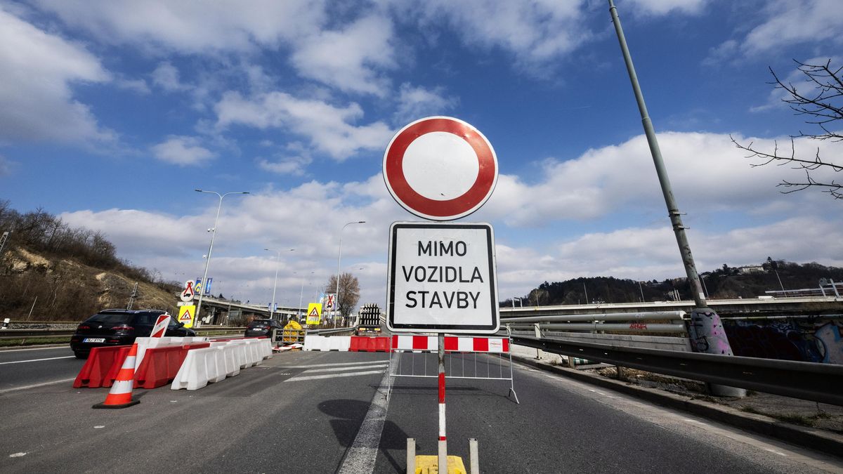 opravy silnic v Praze