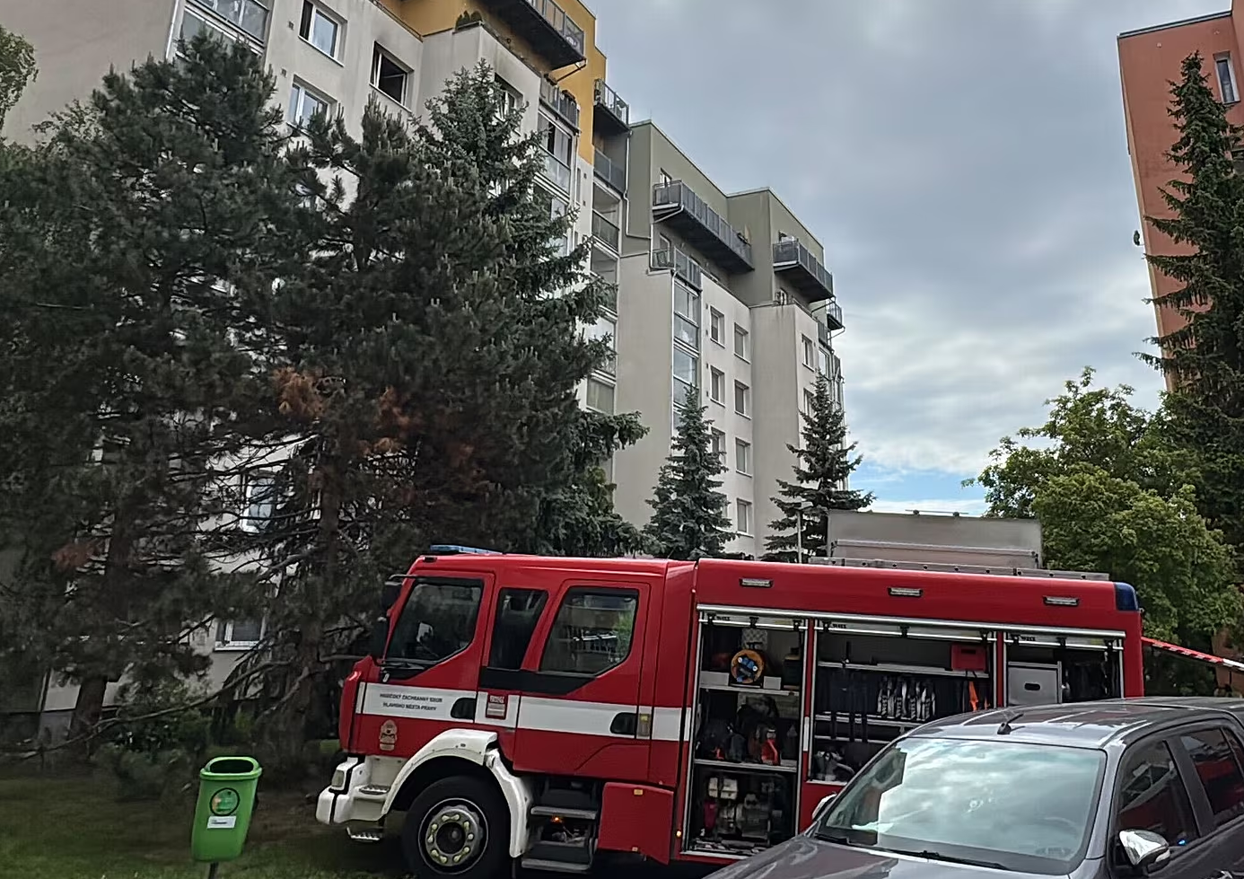 У Празі на Чорному Мості сталася пожежа