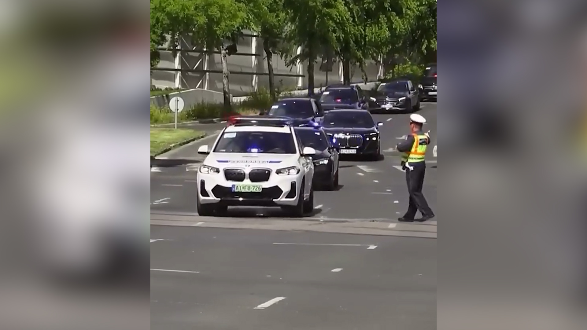 Maďarský policista zastavil houkající sanitku