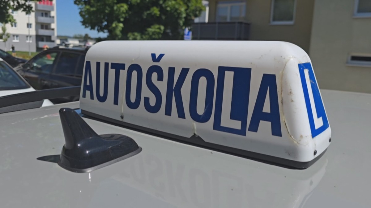 У Чехії судять автоінструктора