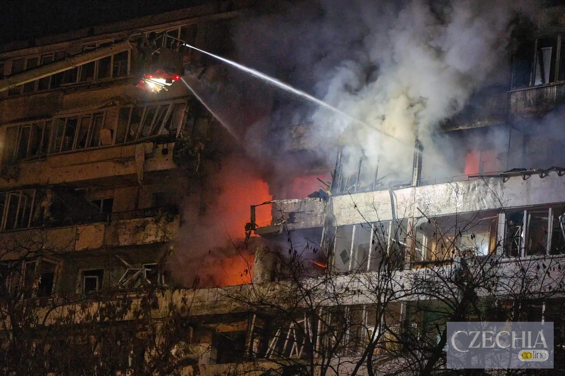 У Києві 6 загиблих та понад 10 поранених У Києві 6 загиблих та понад 10 поранених