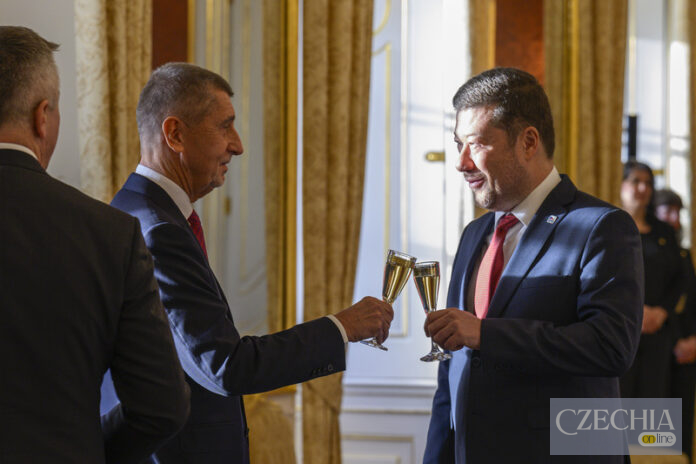 Андрей Бабіш і Томіо Окамура