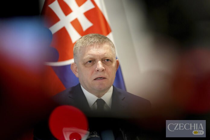 Роберт Фіцо Роберт Фіцо