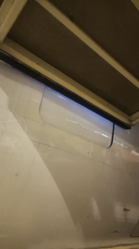 У Брюсселі пошкодили урядовий літак прем’єра Словаччини - фото №