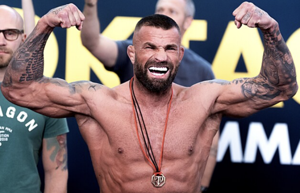 Чеському бійцю MMA загрожує до 18 років за обвинуваченням у наркозлочинах - фото №