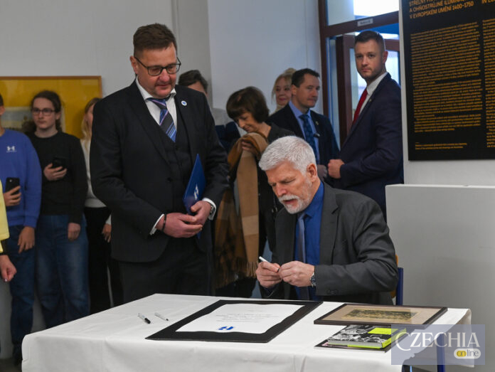 Петр Павел