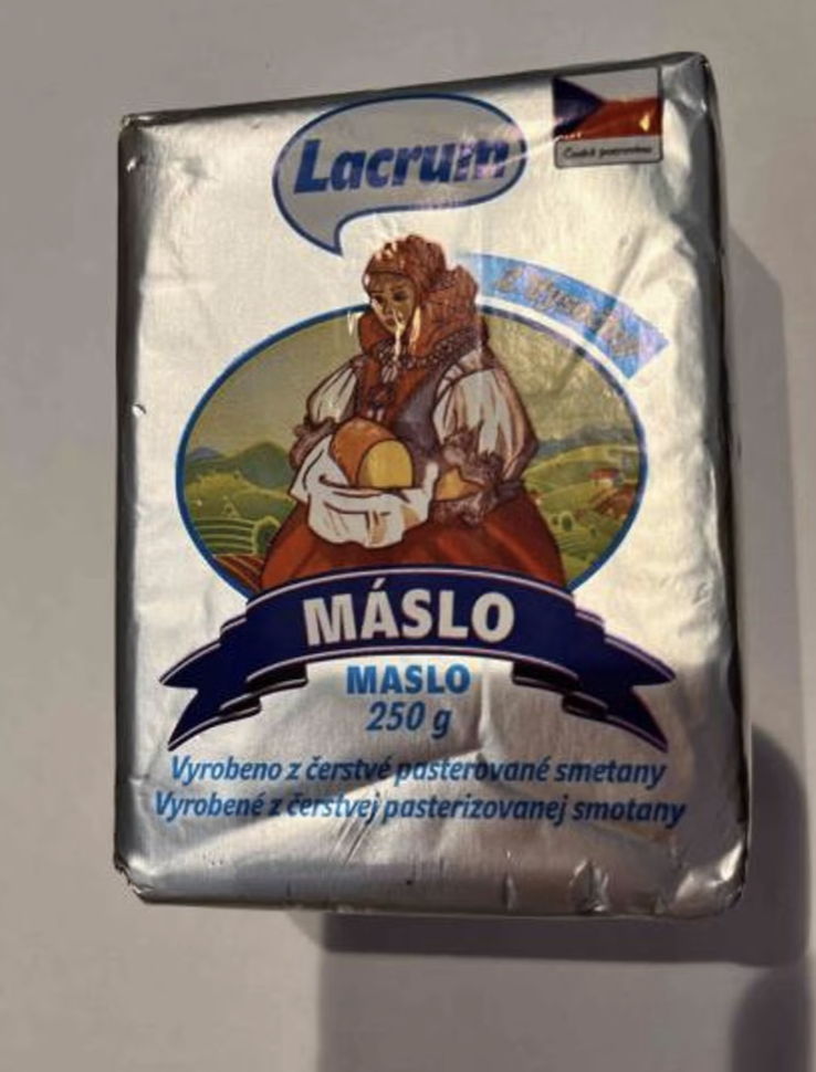 У Чехії виявили небезпечні продукти: інспекція попереджає про масло та горіхи - фото №2
