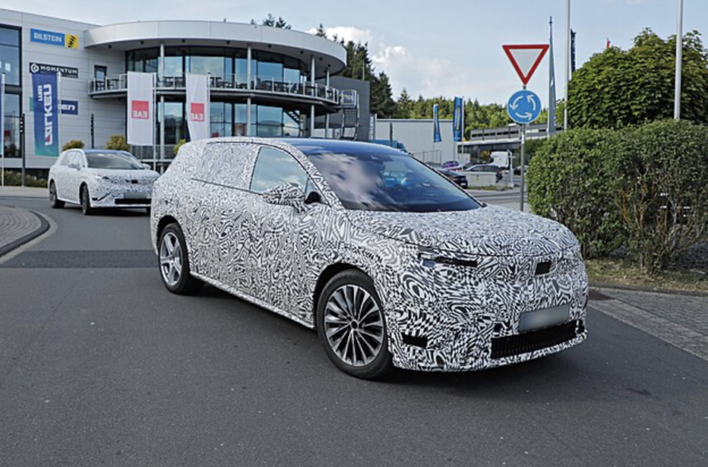 Новий семимісний електромобіль Škoda отримав назву Peaq. Відео - ТехноМанія, Новини Чехії. Джерело: Українці в Чехії | Чеські новини для українців Новий семимісний електромобіль Škoda отримав назву Peaq. Відео - фото №1