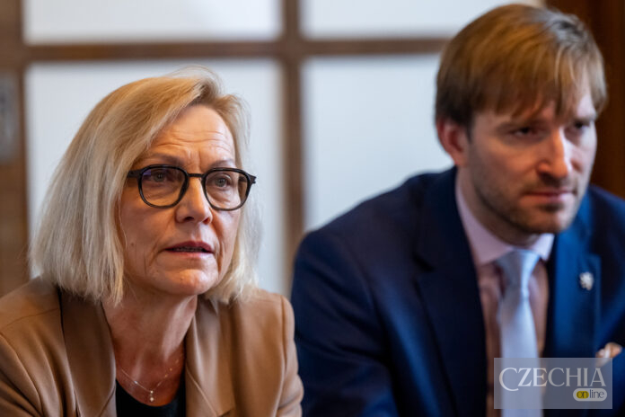 Експерт-гарант проекту SYPOVO Павла Долежалова та міністр охорони здоров'я Адам Войтех