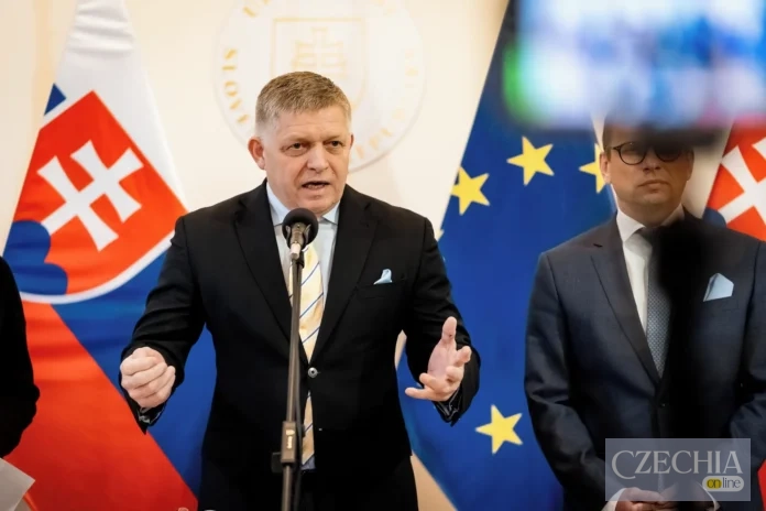 Роберт Фіцо