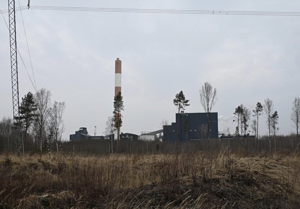 Російський дрон вдарив по електростанції в Естонії - фото №1