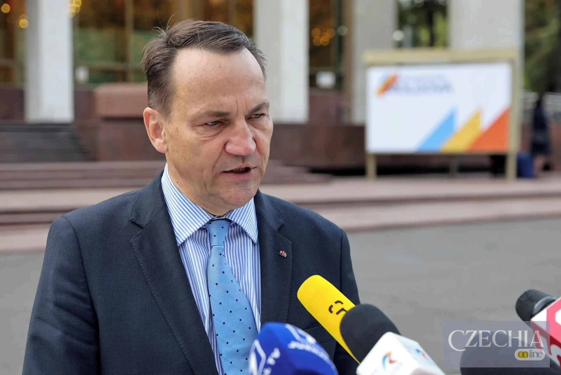 Міністр закордонних справ Польщі Радослав Сікорський Міністр закордонних справ Польщі Радослав Сікорський