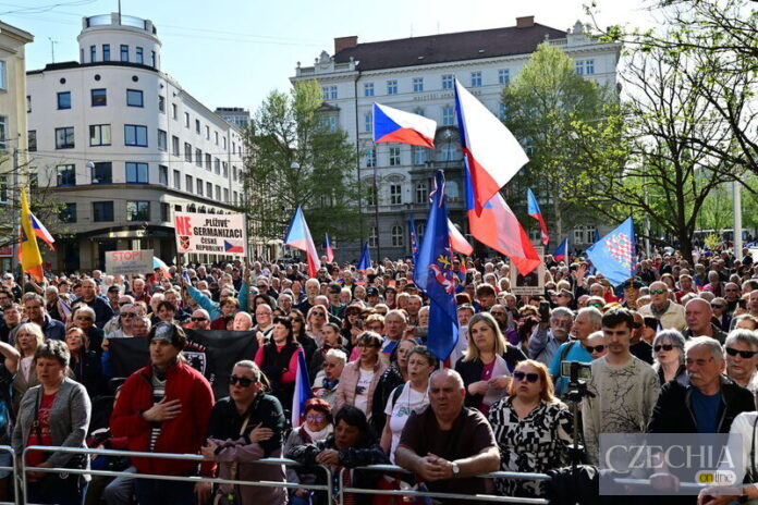 Протест у Брно проти з’їзду судетських німців