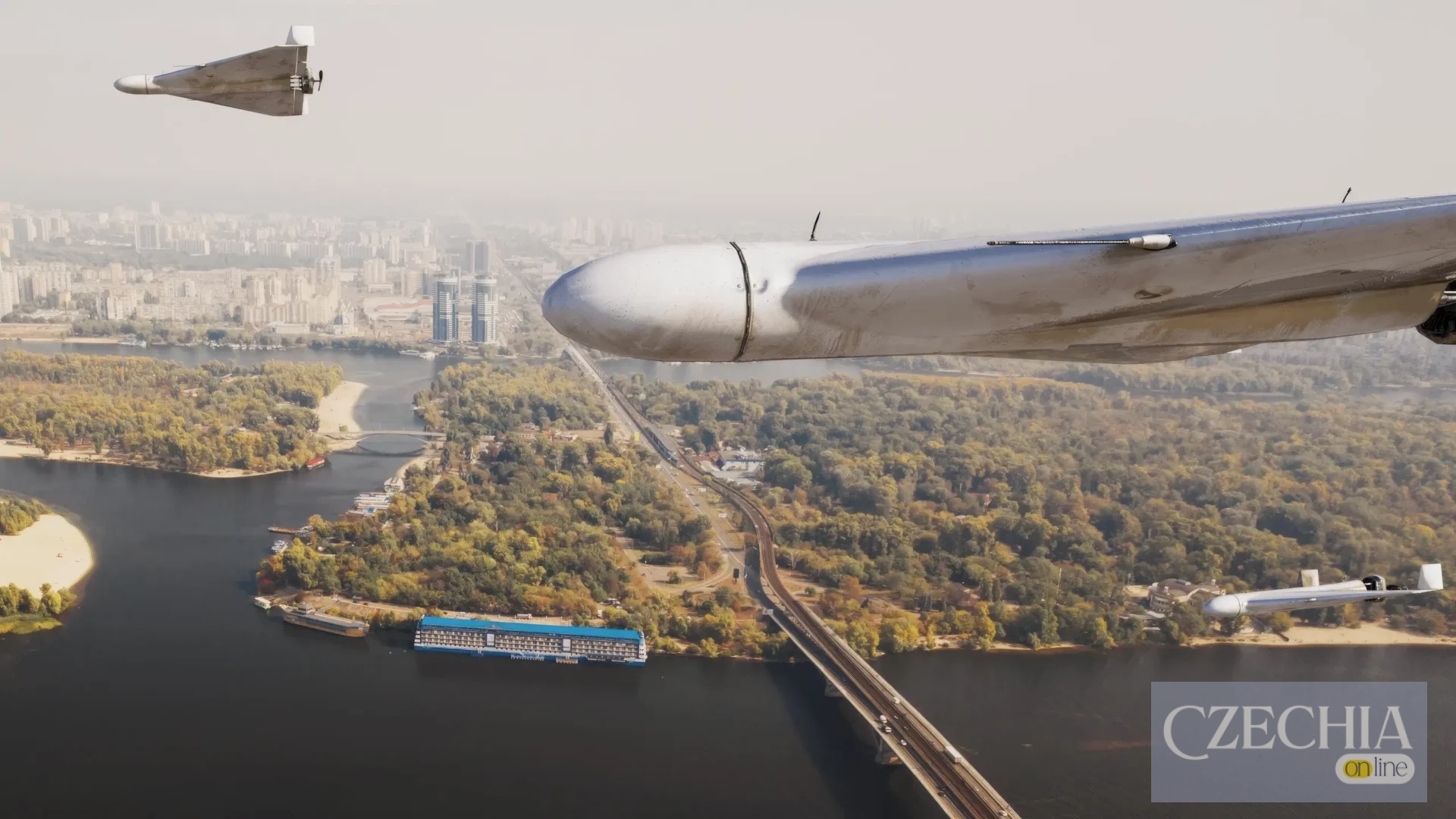 Дрон із вибухівкою вибухнув біля стратегічного газопроводу в Болгарії - Світ. Джерело: Українці в Чехії | Чеські новини для українців Безпілотники у повітрі