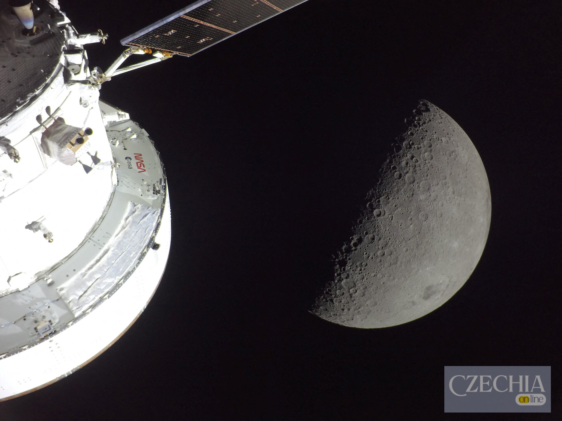 Сьогодні вночі місія Artemis II приземлиться у Тихому океані
