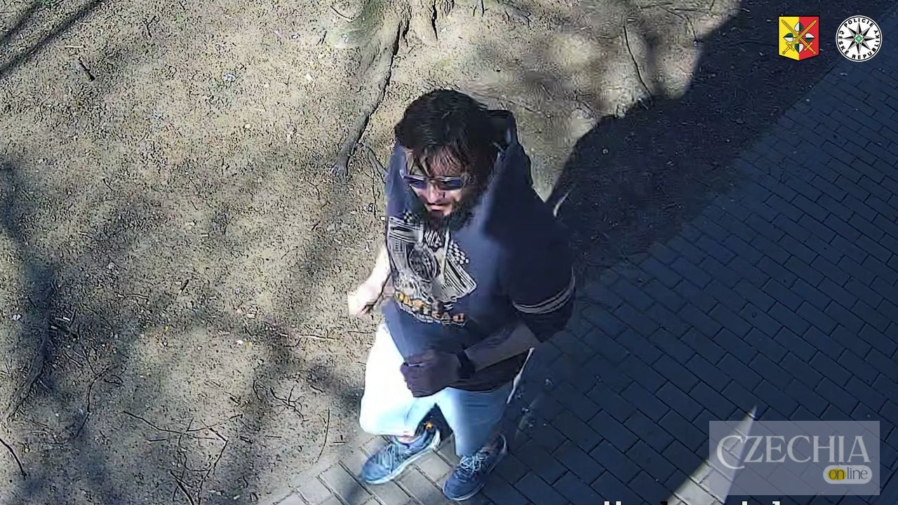 У Празу здійснено напад У Празу здійснено напад