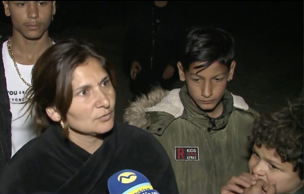 Стукіт із труни: на Словаччині поліція розкопала свіжу могилу після моторошних звуків - Світ. Джерело: Українці в Чехії | Чеські новини для українців Стукіт із труни: на Словаччині поліція розкопала свіжу могилу після моторошних звуків - фото №1