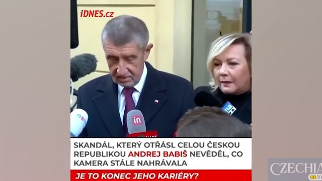 Жителька Шумперського району стала жертвою інвестиційного шахрайства після того, як повірила рекламі в соцмережах із відомим чеським політиком