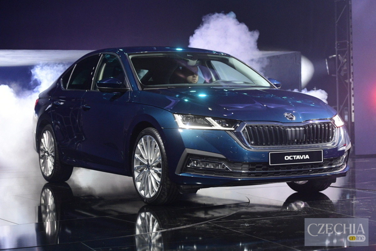 Škoda Octavia відзначає 30 років від початку серійного виробництва.