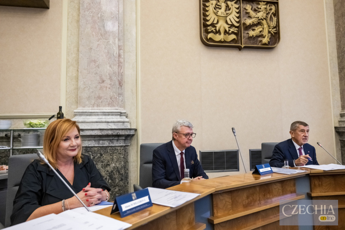 Мінімальна зарплата у Чехії зросте до 44,6% від середнього заробітку з січня 2027