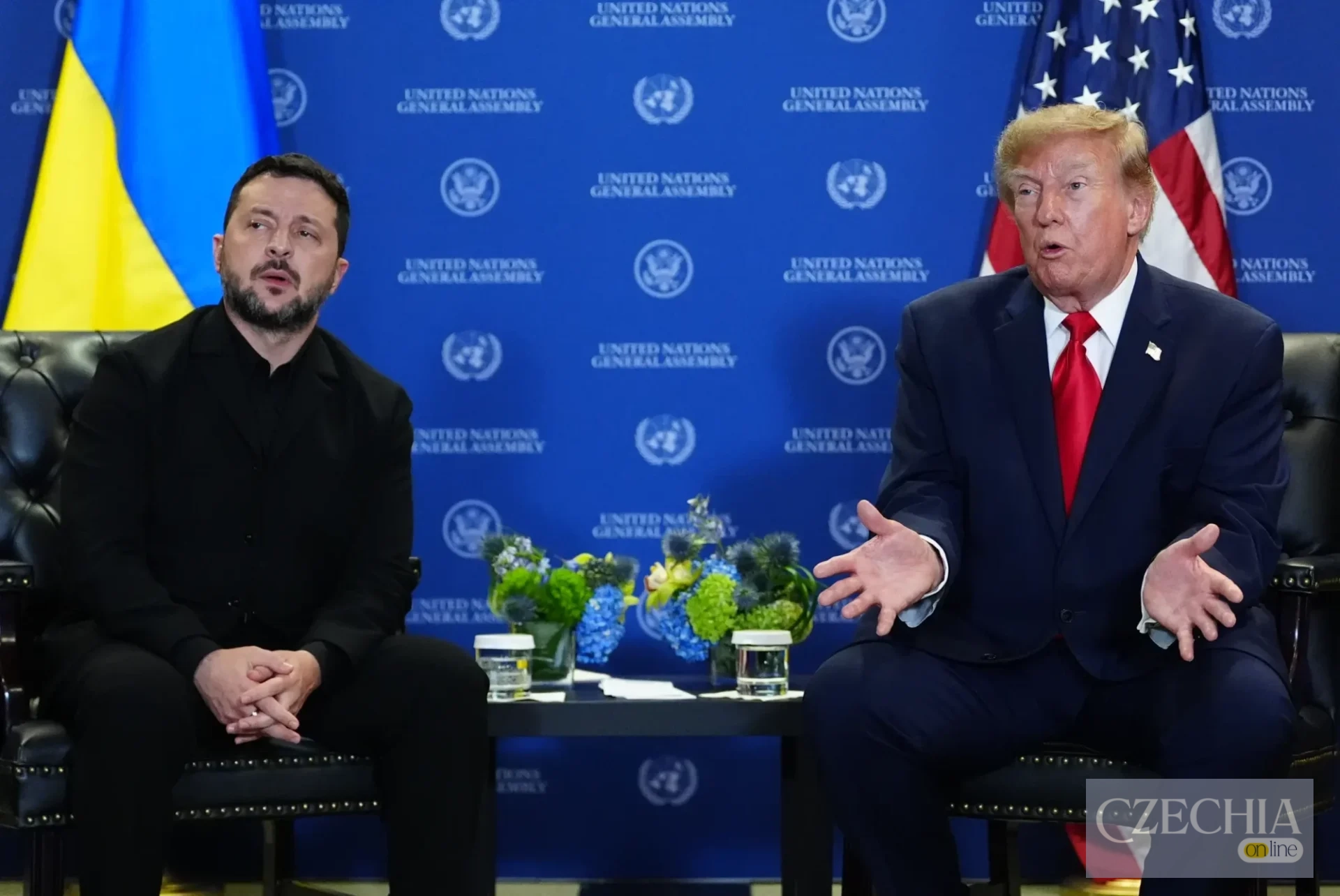 Трамп заявив про згоду Зеленського призупинити удари по російських НПЗ Трамп заявив про згоду Зеленського призупинити удари по російських НПЗ