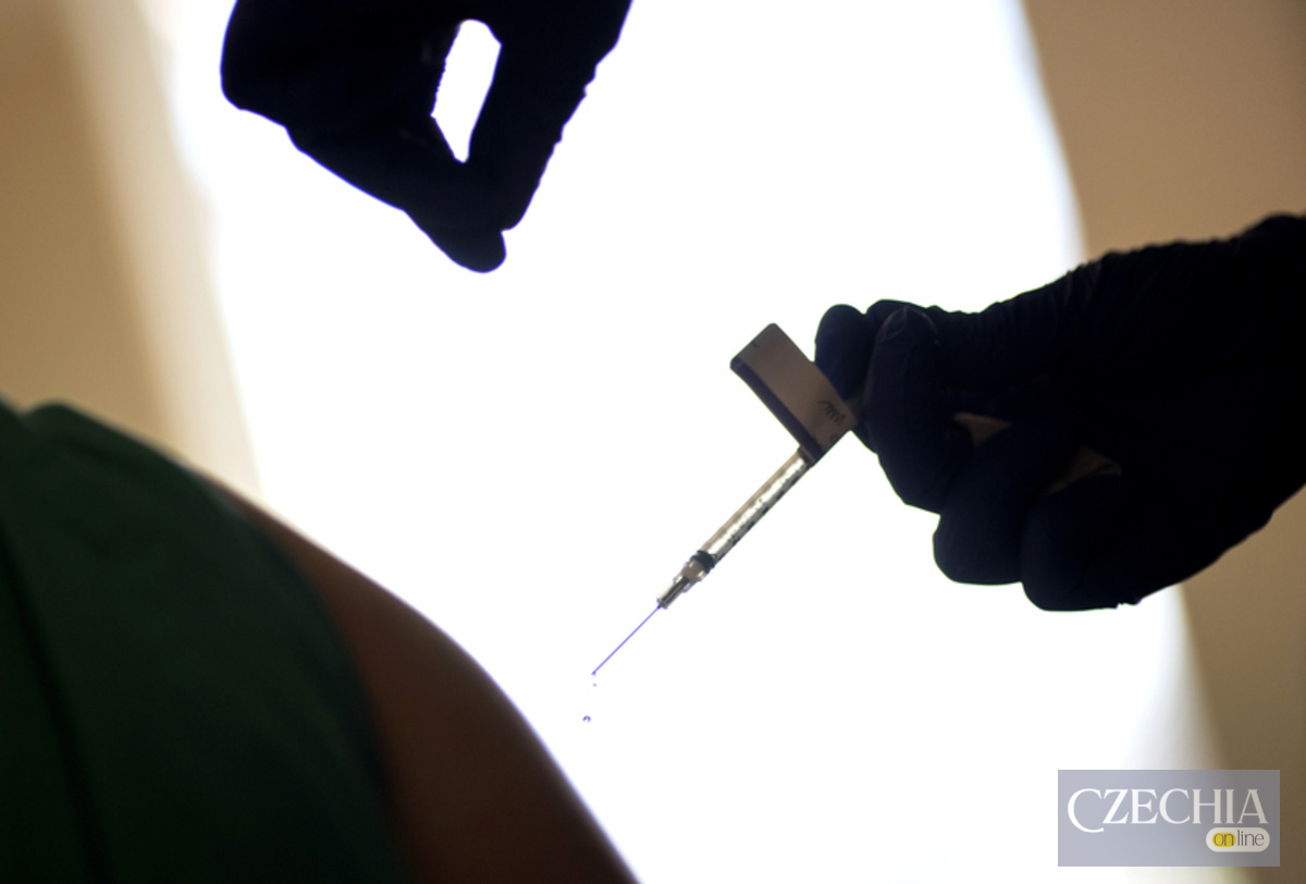 У Чехії щеплення можуть стати доступними в аптеках і стоматологічних кабінетах