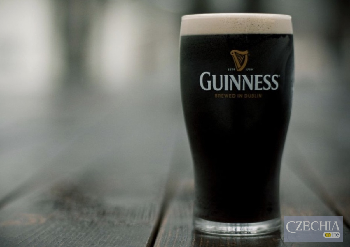 У Британії викрали понад 800 бочок Guinness Келих Guinness — у Британії викрали понад 800 бочок пива