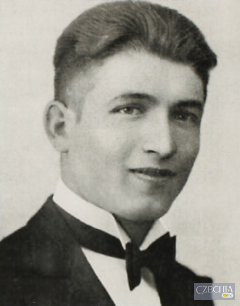 28 жовтня 1939 року чехи вийшли відзначити незалежність, якої вже не мали: двоє молодих людей заплатили життям - фото
