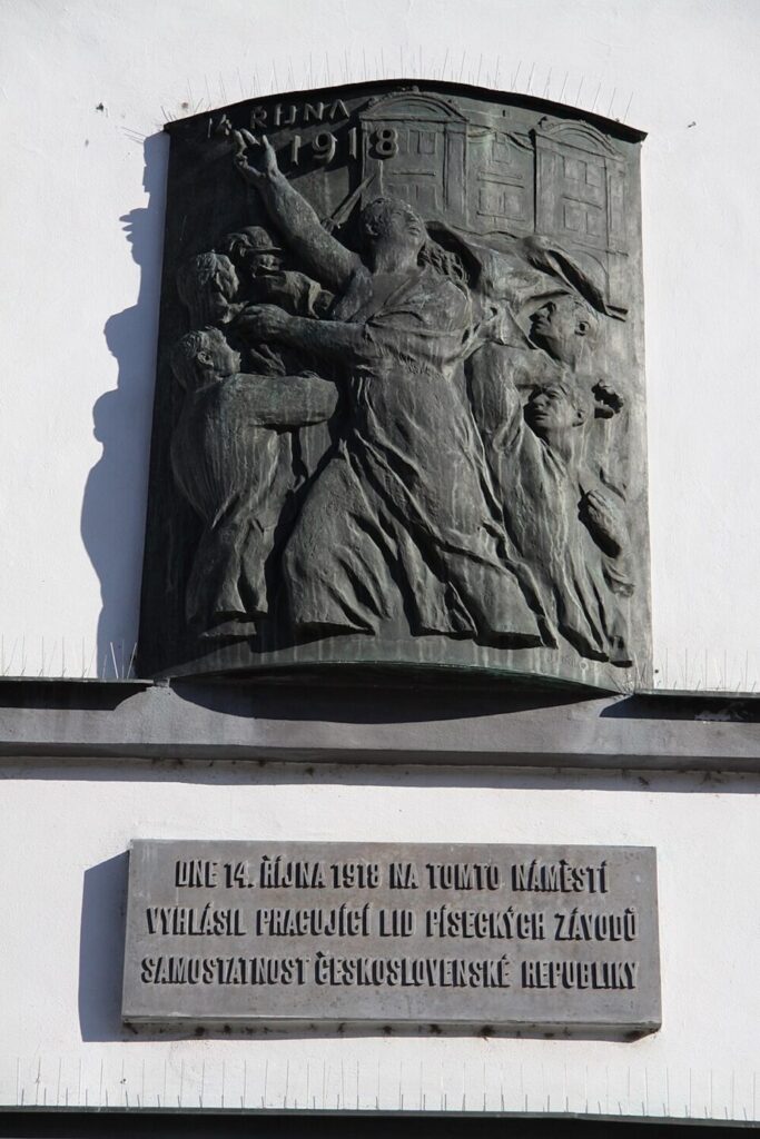 14 жовтня 1918 року в Чехії проголосили республіку на два тижні раніше: як Пісек повірив у незалежність - фото
