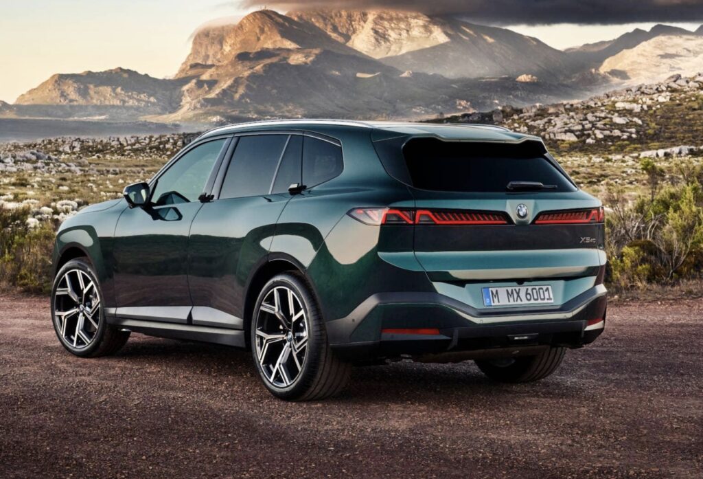 Новий BMW X5 втратив свою родзинку — відкидний борт багажника, на якому можна було сидіти - фото
